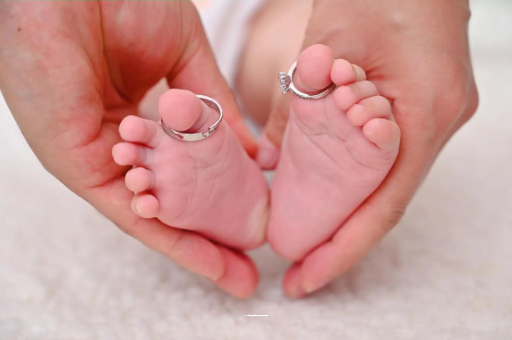 固安宝宝打喷嚏发烧 固安宝宝打喷嚏发烧